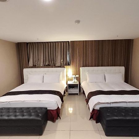 Sa-Yo Hotel - Pier 2 Kaohsiung Bagian luar foto