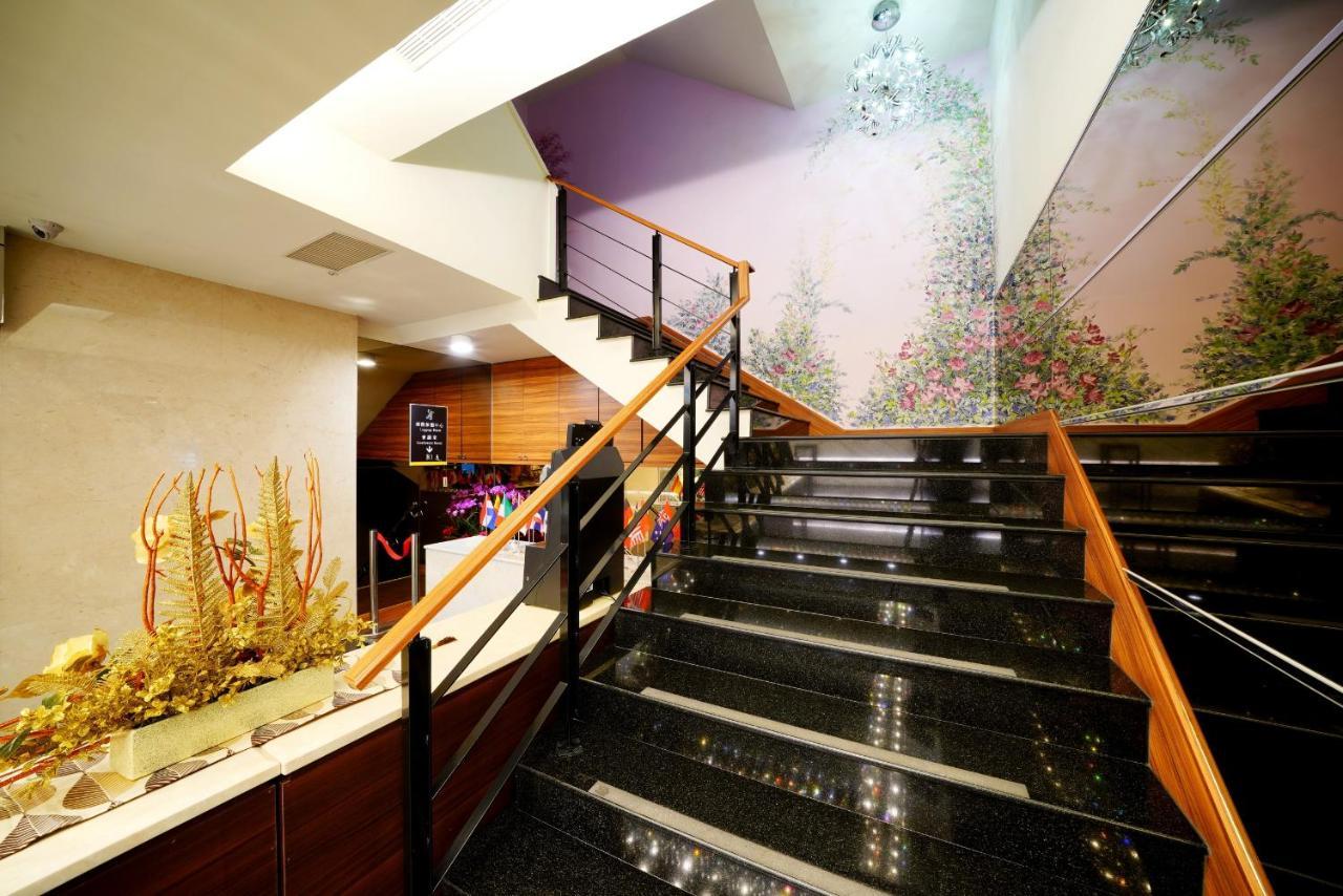 Sa-Yo Hotel - Pier 2 Kaohsiung Bagian luar foto