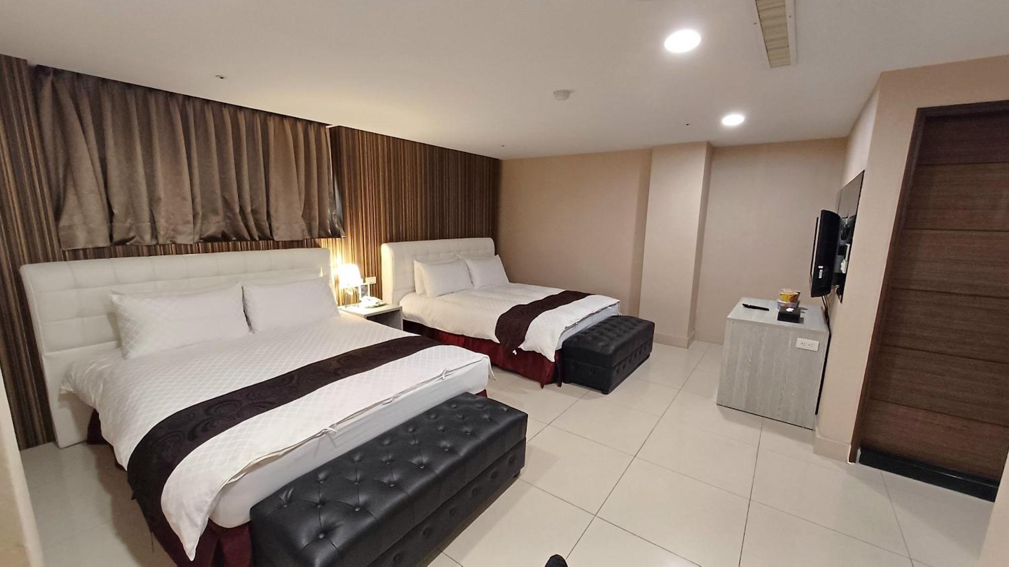 Sa-Yo Hotel - Pier 2 Kaohsiung Bagian luar foto