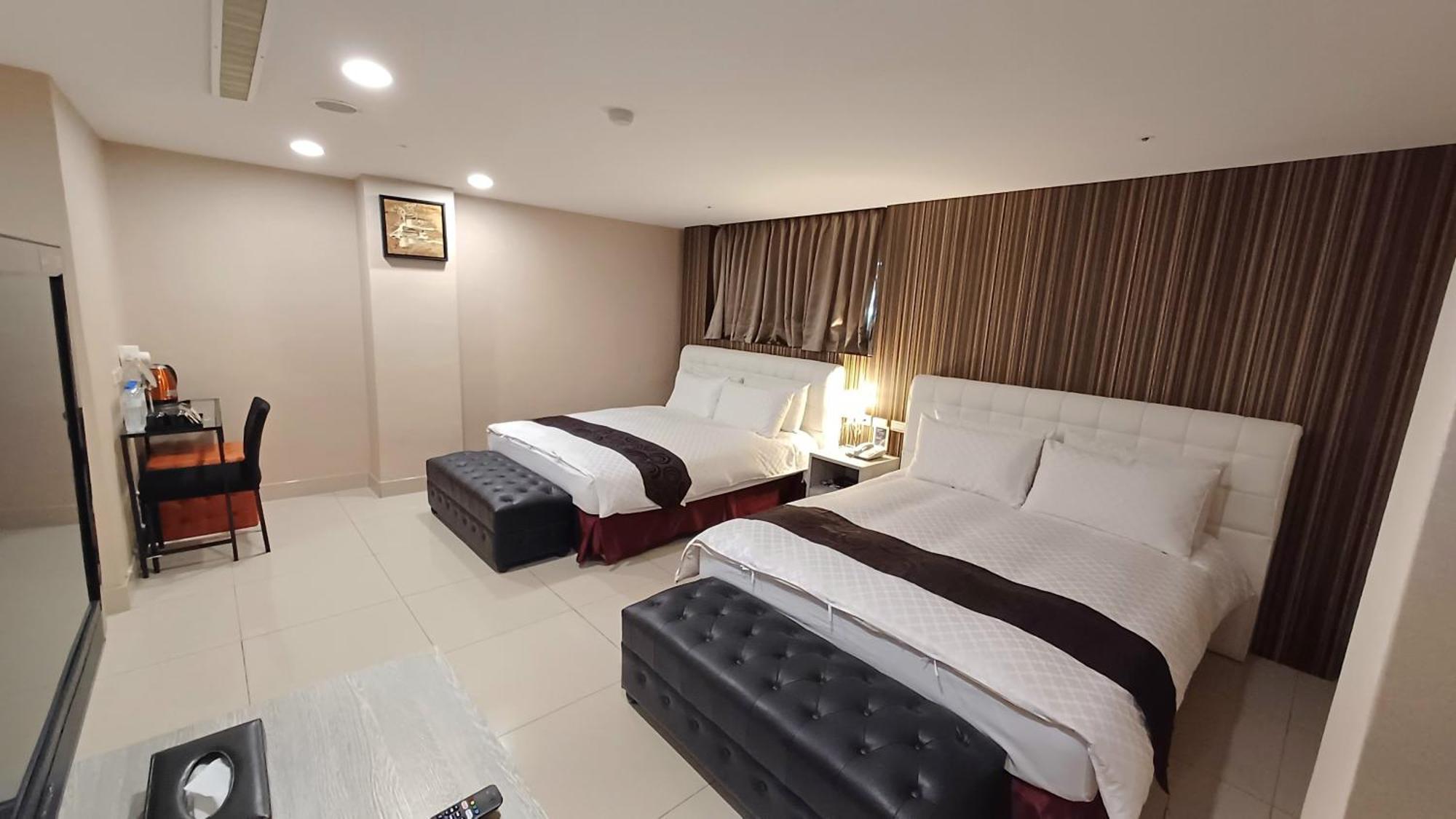 Sa-Yo Hotel - Pier 2 Kaohsiung Bagian luar foto